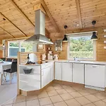 Nyaraló Three-bedroom In Hemmet