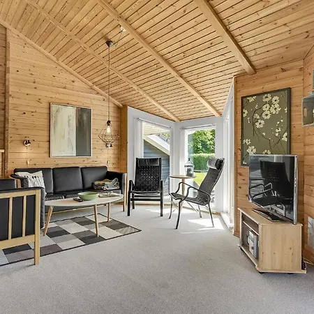 Three-bedroom In * Хеммет