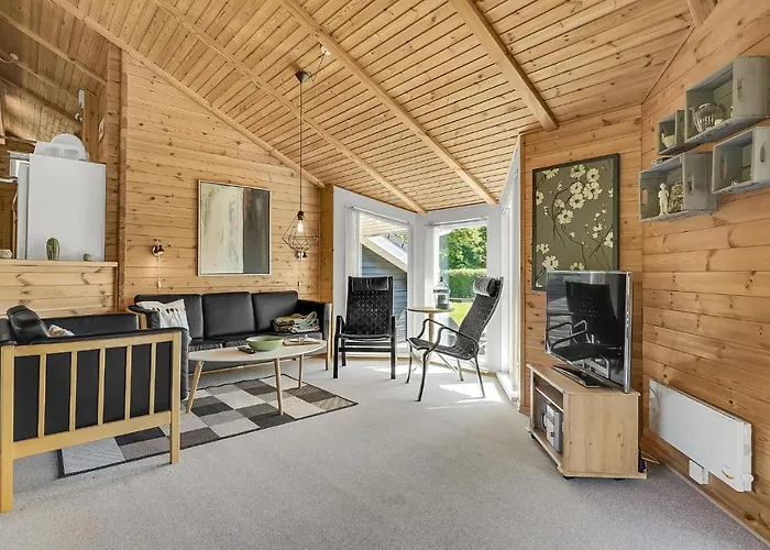 Three-bedroom In * Хеммет